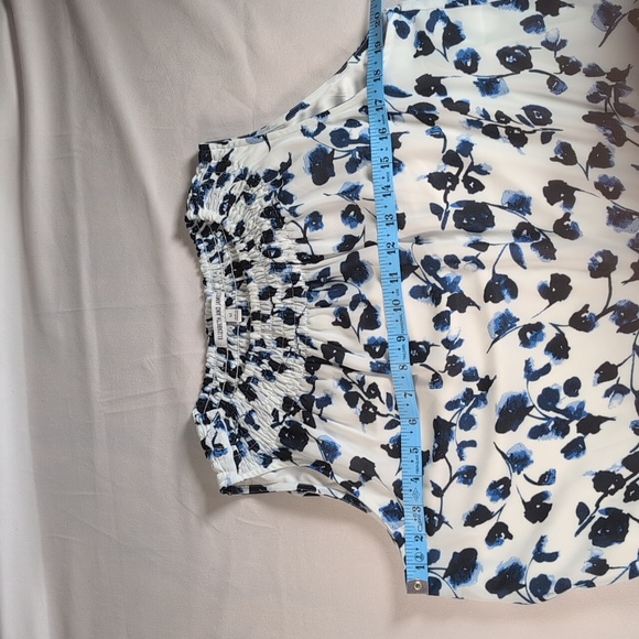 Elizabeth & James Blue & White Floral Sleeveless Maxi Dress Size Med - Picture 3 of 14